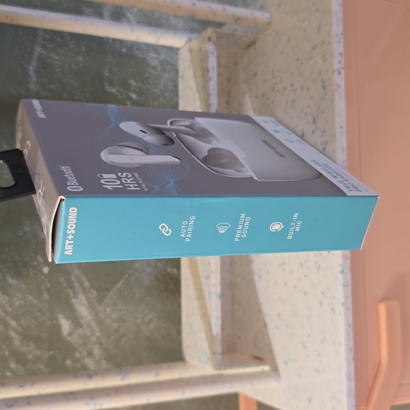 Art & Sound Bluetooth 10 Hour True Wireless Pro Earbuds Charging Case - Picture 5 of 5